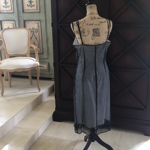 Helen Wang New York Dress - Picture 2 of 8